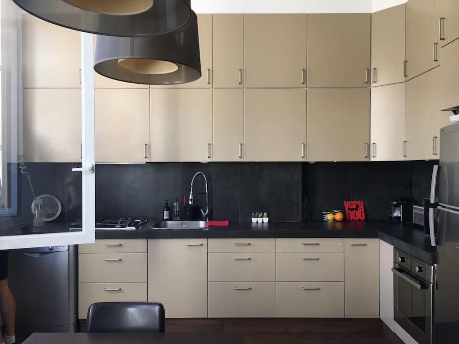T4 St Victor - Vieux Port Apartment มาร์กเซย ภายนอก รูปภาพ